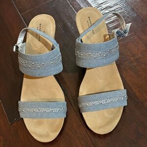 Bandolino Blue Sandals with Silver Accents
